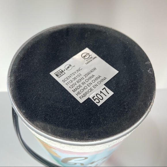 SCENTSY Electric Wax Warmer - Hello Spring - 2 pc - Narrow Cement Base Included - Picture 7 of 7